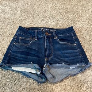 American Eagle size 4 hi-rise shortie